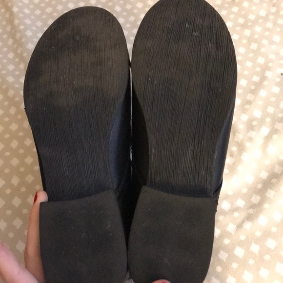 Forever 21 short combat boots - Picture 3 of 4